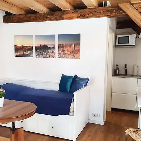 Apartment Zentral Gelegenes Mit Wlan *